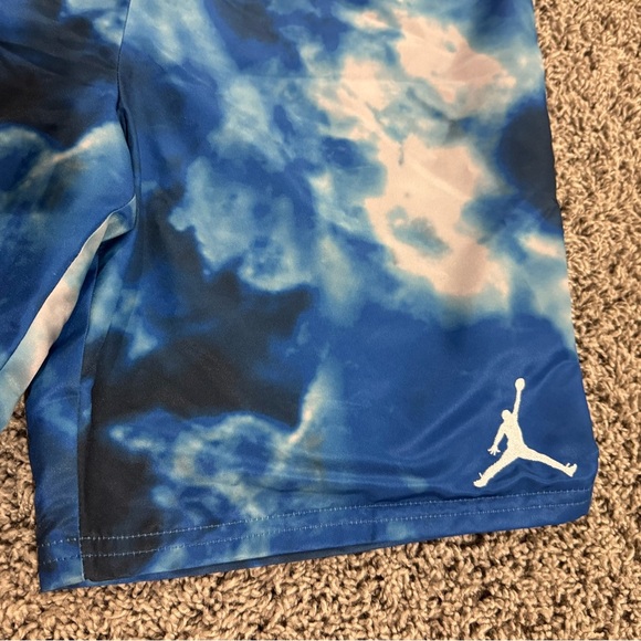 NWT Jordan Blue Tie-Dye Athletic Shorts, size L - Picture 2 of 8